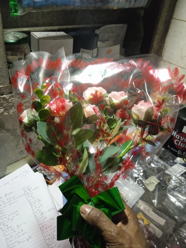 Ramo de flores eternas's foto | Bazar de la tarántula 🕷 |  BizneCubano