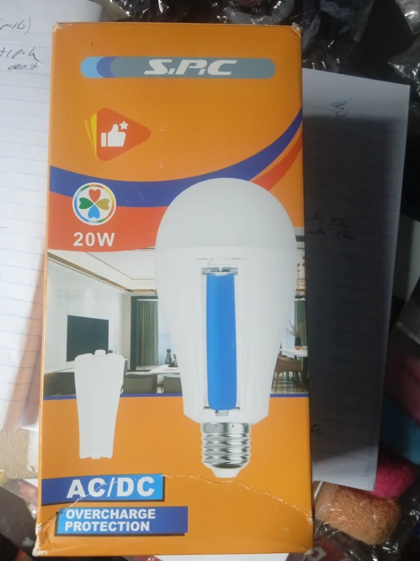 Foco recargable's foto | Bazar de la tarántula 🕷 |  BizneCubano