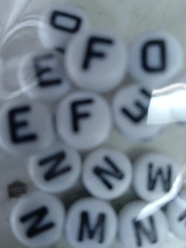 Cuentas de letras's foto | Bazar de la tarántula 🕷 |  BizneCubano