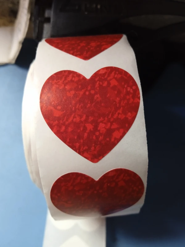 Calcomanías de corazón's foto | Bazar de la tarántula 🕷 |  BizneCubano