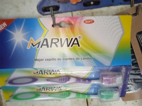 Cepillos de dientes's foto | Bazar de la tarántula 🕷 |  BizneCubano